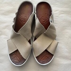 Bzees Womens Smile Wedge Sandals Tan Stretch Fabric Crisscross Straps Size 7